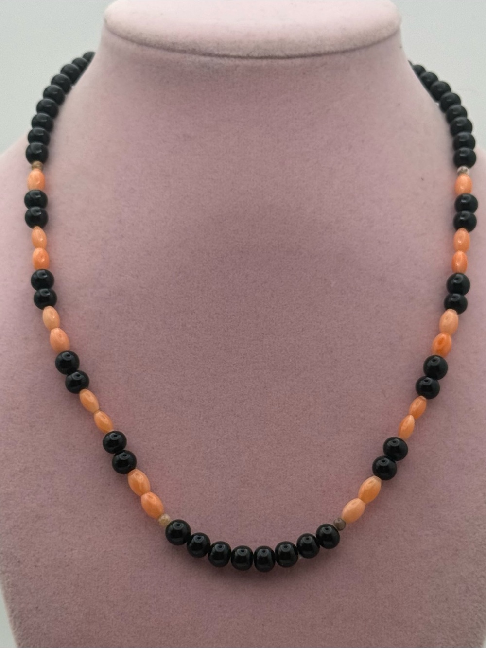 Black onyx and Orange coral Beaded Necklace - Women Jewelry
